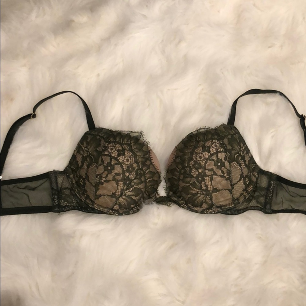 Victoria Secret Green lace push-up bra OBO